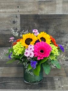 Summer Sizzle Centerpiece –  Flowers By Steve, Inc., Haverhill MA